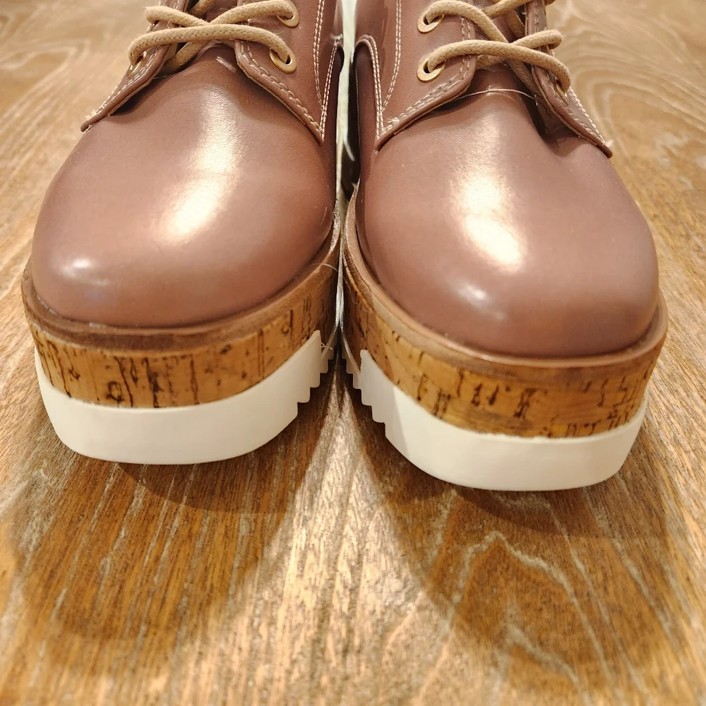 ALDO Weralia Platform Lace Shoes‎ Tan Women's Size 7.5